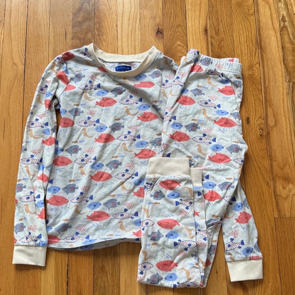 Maison Me Colorful Fish Print Pajama Set - excellent condition!